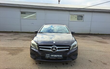 Mercedes-Benz A-Класс, 2014 год, 1 175 000 рублей, 2 фотография