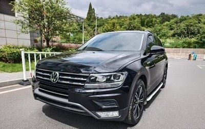 Volkswagen Tiguan II, 2021 год, 1 700 000 рублей, 1 фотография