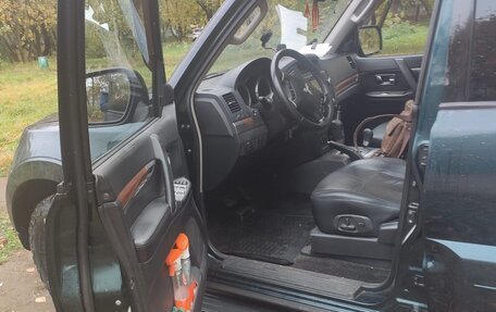 Mitsubishi Pajero IV, 2008 год, 997 000 рублей, 12 фотография