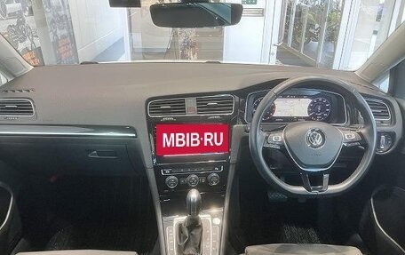 Volkswagen Golf VII, 2017 год, 850 000 рублей, 14 фотография