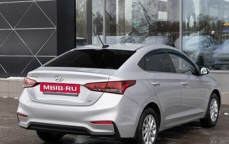 Hyundai Solaris II рестайлинг, 2017 год, 1 350 000 рублей, 5 фотография