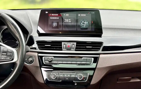 BMW X1, 2021 год, 2 100 000 рублей, 11 фотография