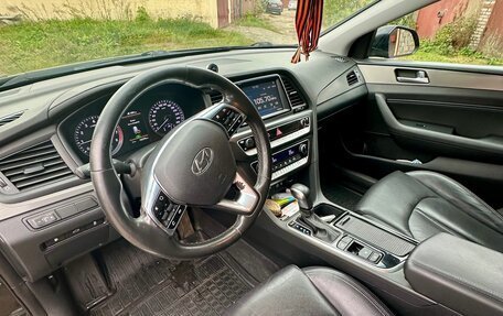 Hyundai Sonata VII, 2017 год, 1 750 000 рублей, 10 фотография