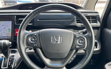 Honda Stepwgn IV, 2021 год, 1 913 000 рублей, 12 фотография