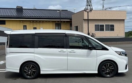Honda Stepwgn IV, 2021 год, 1 913 000 рублей, 8 фотография