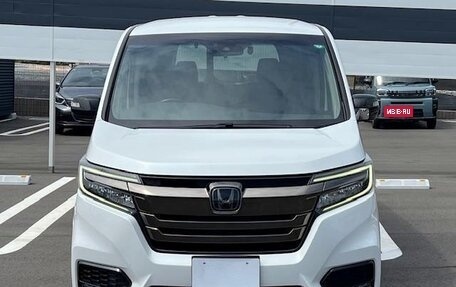 Honda Stepwgn IV, 2021 год, 1 913 000 рублей, 2 фотография