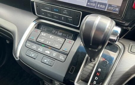 Honda Stepwgn IV, 2021 год, 1 913 000 рублей, 16 фотография