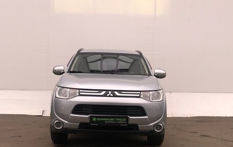 Mitsubishi Outlander III рестайлинг 3, 2012 год, 1 220 000 рублей, 2 фотография