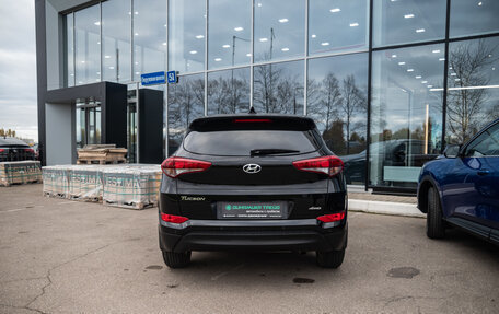 Hyundai Tucson III, 2017 год, 2 050 000 рублей, 7 фотография