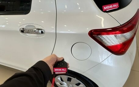 Toyota Vitz, 2018 год, 1 349 000 рублей, 23 фотография