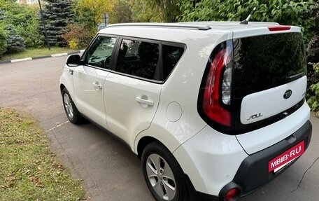 KIA Soul II рестайлинг, 2016 год, 1 020 000 рублей, 4 фотография