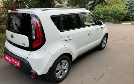 KIA Soul II рестайлинг, 2016 год, 1 020 000 рублей, 2 фотография