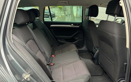 Volkswagen Passat B8 рестайлинг, 2015 год, 1 647 000 рублей, 18 фотография