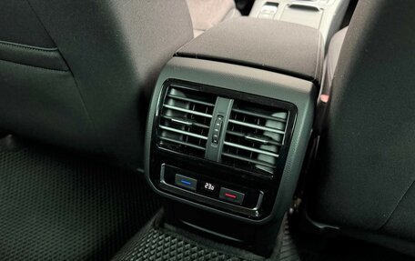 Volkswagen Passat B8 рестайлинг, 2015 год, 1 647 000 рублей, 21 фотография