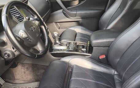 Infiniti QX70, 2014 год, 2 000 000 рублей, 3 фотография