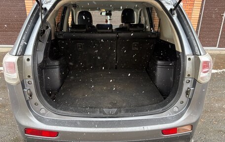 Mitsubishi Outlander III рестайлинг 3, 2012 год, 1 550 000 рублей, 2 фотография