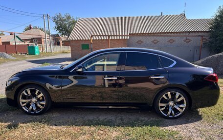 Infiniti Q70 I, 2016 год, 2 170 000 рублей, 2 фотография