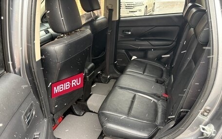 Mitsubishi Outlander III рестайлинг 3, 2012 год, 1 550 000 рублей, 3 фотография