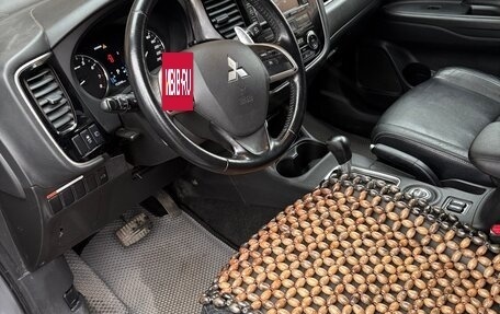 Mitsubishi Outlander III рестайлинг 3, 2012 год, 1 550 000 рублей, 5 фотография