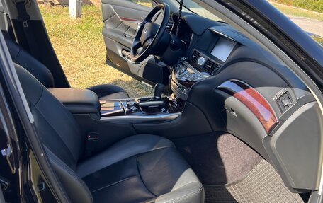 Infiniti Q70 I, 2016 год, 2 170 000 рублей, 11 фотография