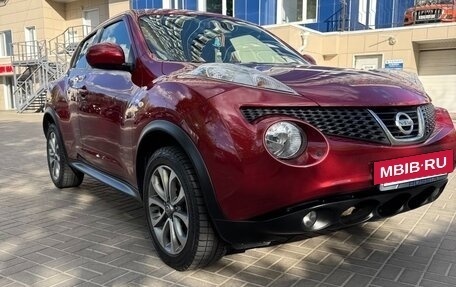 Nissan Juke II, 2013 год, 990 000 рублей, 2 фотография