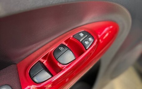 Nissan Juke II, 2013 год, 990 000 рублей, 9 фотография