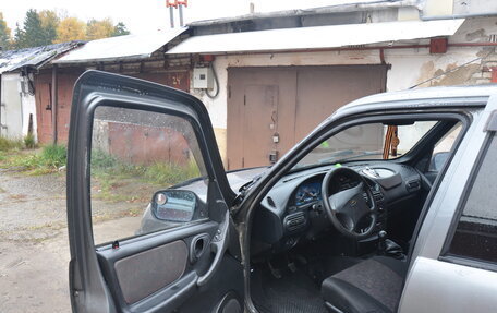 Chevrolet Niva I рестайлинг, 2006 год, 250 000 рублей, 12 фотография