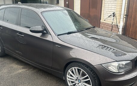 BMW 1 серия, 2008 год, 1 200 000 рублей, 11 фотография
