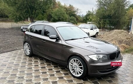 BMW 1 серия, 2008 год, 1 200 000 рублей, 12 фотография