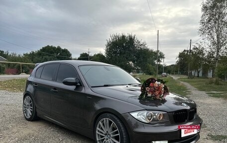 BMW 1 серия, 2008 год, 1 200 000 рублей, 13 фотография