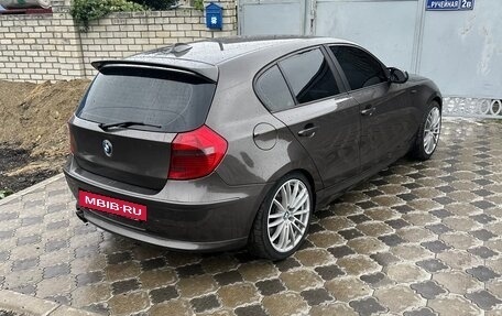 BMW 1 серия, 2008 год, 1 200 000 рублей, 7 фотография
