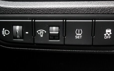 KIA Rio IV, 2018 год, 1 620 000 рублей, 18 фотография