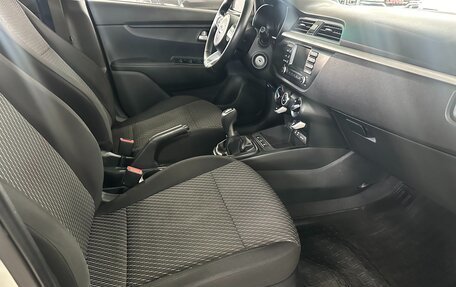 KIA Rio IV, 2017 год, 1 250 000 рублей, 14 фотография