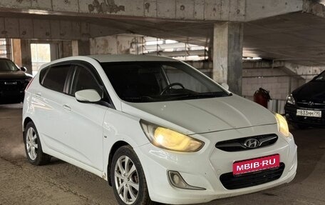 Hyundai Solaris II рестайлинг, 2012 год, 772 000 рублей, 1 фотография