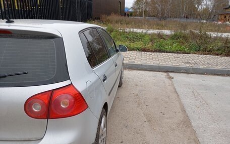 Volkswagen Golf V, 2005 год, 600 000 рублей, 3 фотография