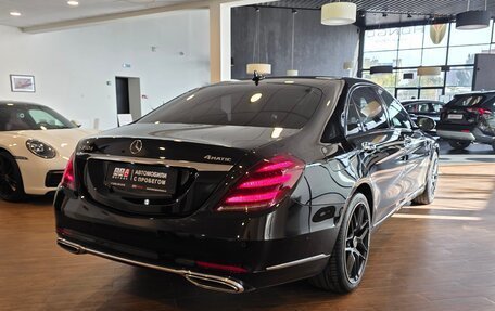 Mercedes-Benz S-Класс, 2018 год, 5 000 000 рублей, 4 фотография