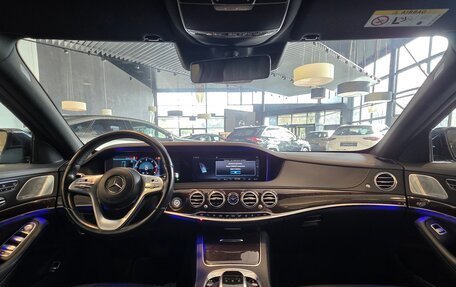 Mercedes-Benz S-Класс, 2018 год, 5 000 000 рублей, 24 фотография
