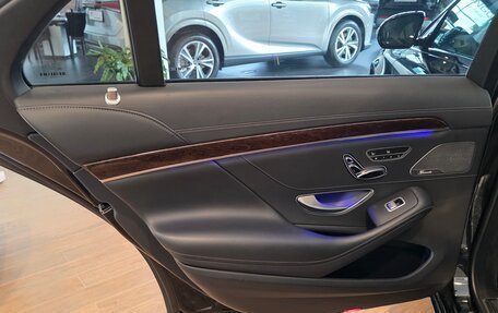 Mercedes-Benz S-Класс, 2018 год, 5 000 000 рублей, 18 фотография