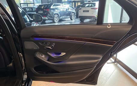 Mercedes-Benz S-Класс, 2018 год, 5 000 000 рублей, 25 фотография