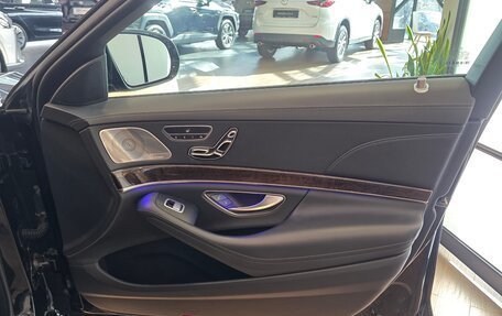Mercedes-Benz S-Класс, 2018 год, 5 000 000 рублей, 28 фотография