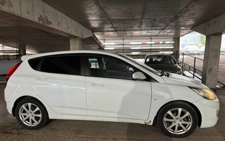 Hyundai Solaris II рестайлинг, 2012 год, 772 000 рублей, 7 фотография