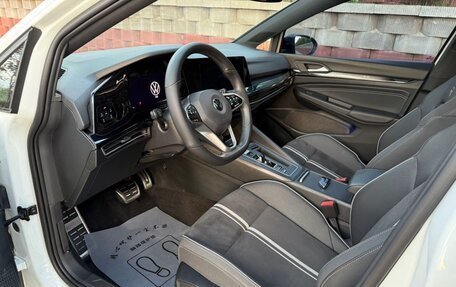 Volkswagen Golf VIII, 2022 год, 2 000 000 рублей, 7 фотография
