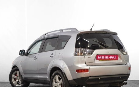 Mitsubishi Outlander III рестайлинг 3, 2007 год, 1 299 000 рублей, 6 фотография