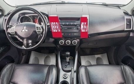 Mitsubishi Outlander III рестайлинг 3, 2007 год, 1 299 000 рублей, 10 фотография