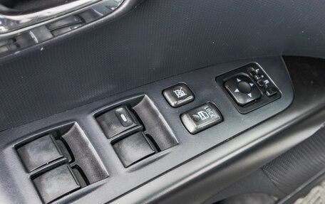 Mitsubishi Outlander III рестайлинг 3, 2007 год, 1 299 000 рублей, 13 фотография