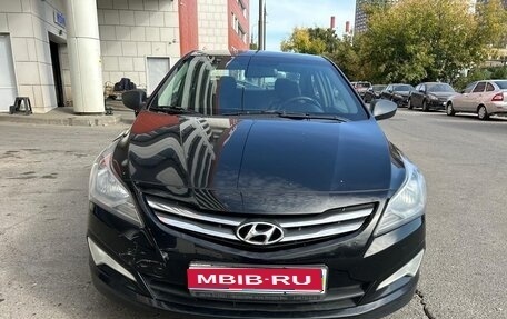 Hyundai Solaris II рестайлинг, 2016 год, 1 000 000 рублей, 1 фотография