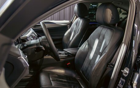 BMW 5 серия, 2018 год, 2 595 000 рублей, 11 фотография