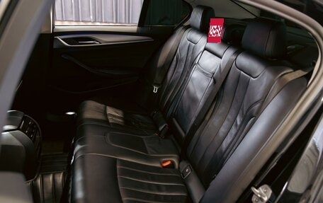 BMW 5 серия, 2018 год, 2 595 000 рублей, 17 фотография