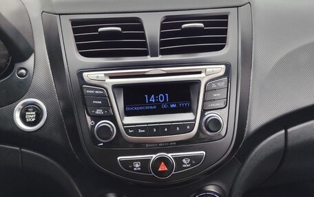 Hyundai Solaris II рестайлинг, 2014 год, 1 050 000 рублей, 6 фотография