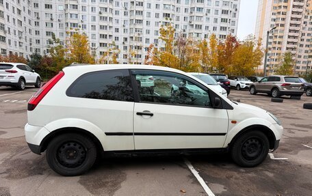 Ford Fiesta, 2004 год, 270 000 рублей, 5 фотография